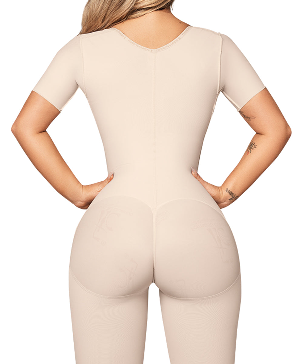 Faja moldeadora con manga corta hasta la rodilla y cremallera lateral ( Ref. O-024 )